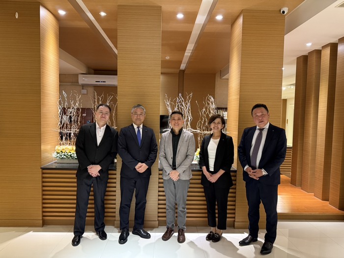 穴吹集團社長來訪圖片