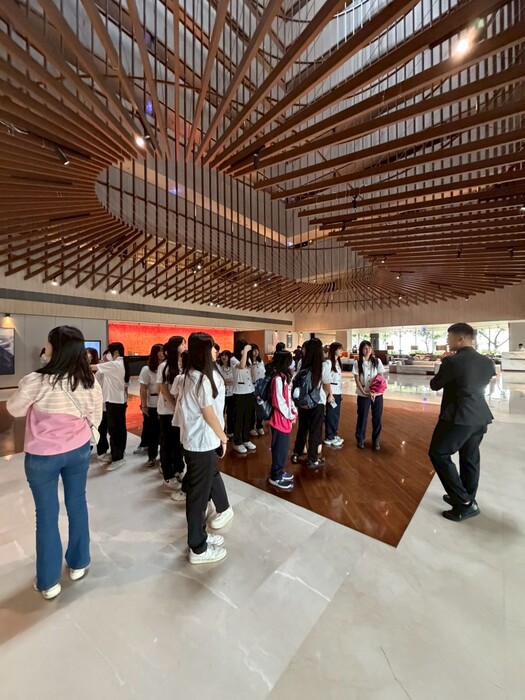 嘉義家職參訪圖片