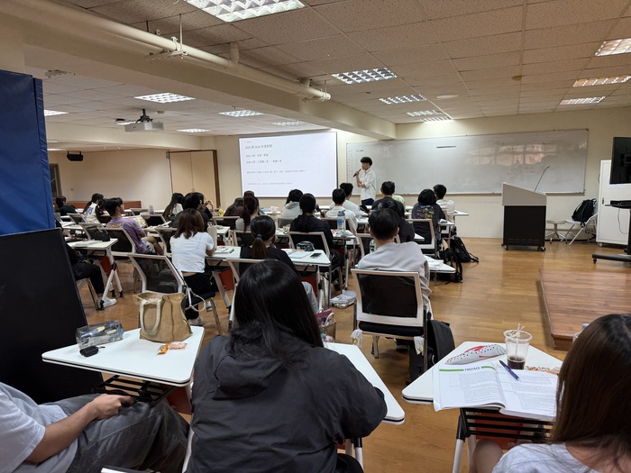 從第一線服務走向餐飲營運核心｜畢業校友李玉鵬學長返校職場分享圖片