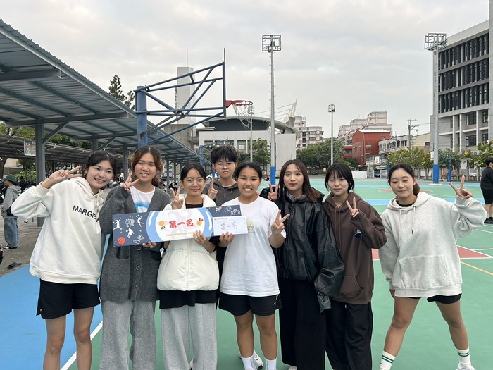 114新生盃女排冠軍2圖片