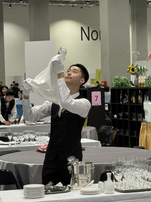 第55屆全國技能競賽餐飲服務職類獲得全國第四名及佳作圖片