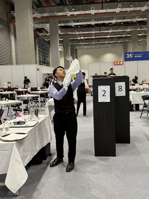 第55屆全國技能競賽餐飲服務職類獲得全國第四名及佳作圖片