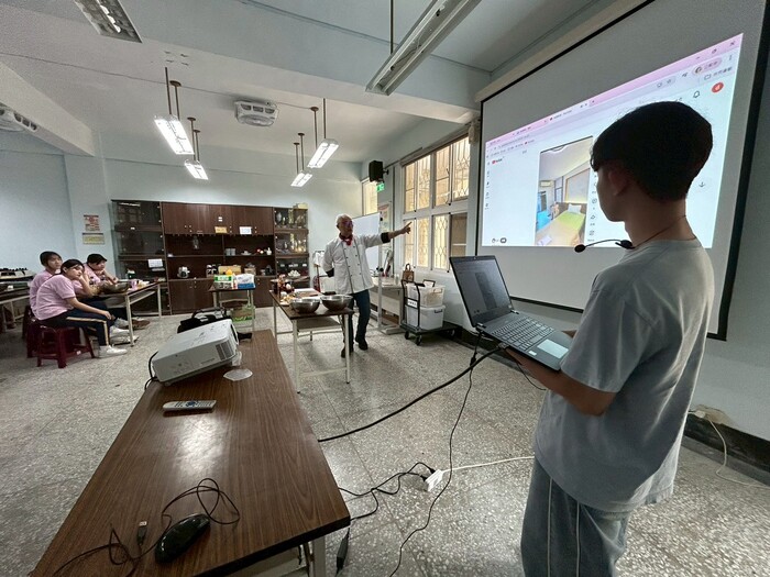 【活動】南應大旅館系師生出任務｜走進恆春工商觀光科圖片