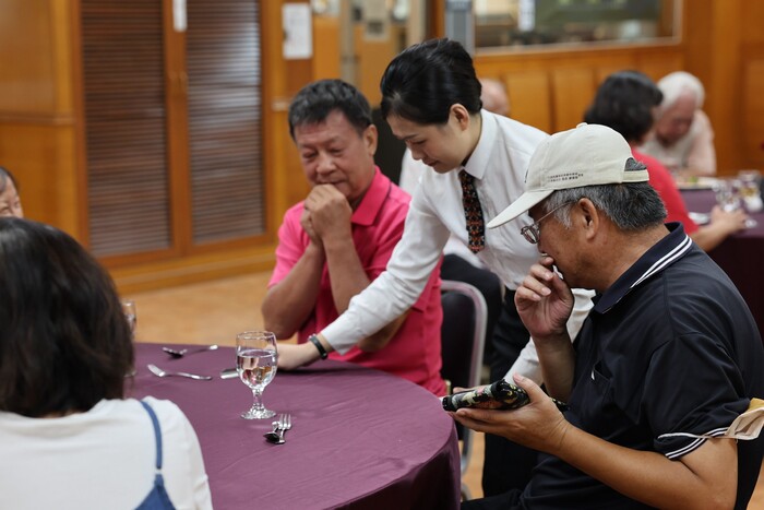 致南應大樂齡大學 - 盛夏炙熱淬鍊匠心，衷心感謝您的一路相伴圖片