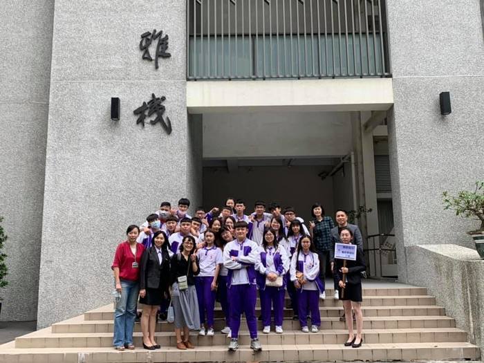 雅棧合照Image