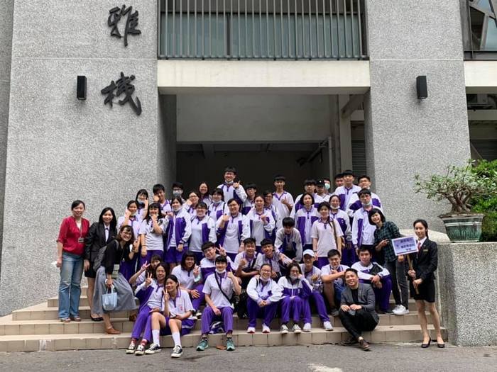 雅棧合照Image